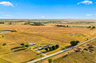 934 Elm Grove Rd, Valley View, TX 76272 - Photo 1