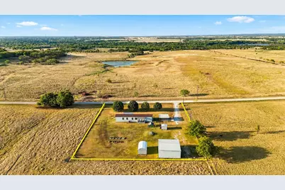 934 Elm Grove Road, Valley View, TX 76272 - Photo 4