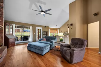 6511 Westover Drive, Granbury, TX 76049 - Photo 10