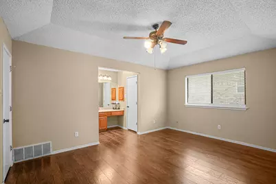 2134 Reverchon Drive, Arlington, TX 76017 - Photo 16