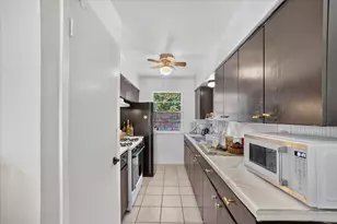 1262 Hidden Valley Dr, Dallas, TX 75241 - Photo 8