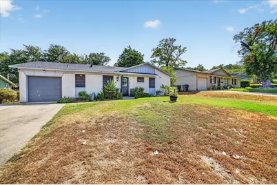 1262 Hidden Valley Drive, Dallas, TX 75241 - Photo 2
