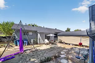 1262 Hidden Valley Dr, Dallas, TX 75241 - Photo 24