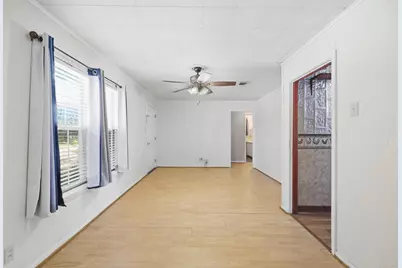 309 Elm Street, Whitesboro, TX 76273 - Photo 14