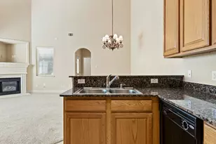 614 Rosemead Dr, Euless, TX 76039 - Photo 10