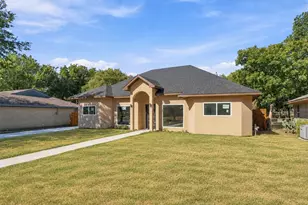 507 Staffordshire Dr, Irving, TX 75061 - Photo 2