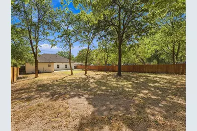 507 Staffordshire Drive, Irving, TX 75061 - Photo 30