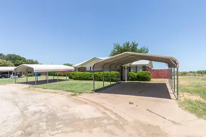 201 & 203 Bluebonnet Drive, Winters, TX 79567 - Photo 1