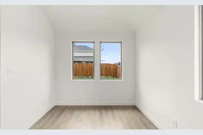 629 Tyronza Drive, Justin, TX 76247 - Photo 10