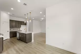 629 Tyronza Dr, Justin, TX 76247 - Photo 12