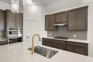 629 Tyronza Dr, Justin, TX 76247 - Photo 16