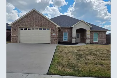 906 Stone Meadow Drive, Mabank, TX 75147 - Photo 1