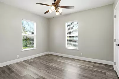 705 Vine Street, Euless, TX 76040 - Photo 16