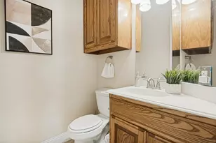 10918 Beauty Ln, Dallas, TX 75229 - Photo 22