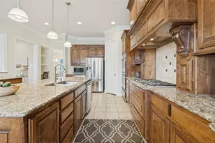 10918 Beauty Ln, Dallas, TX 75229 - Photo 8