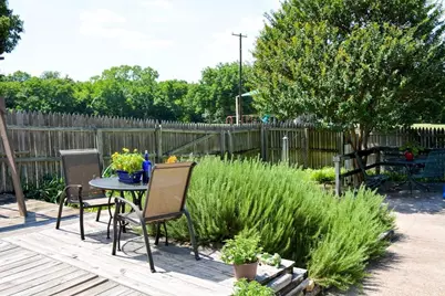 235 N Beltwoods Drive, DeSoto, TX 75115 - Photo 8