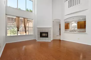 321 Andre Dr, Irving, TX 75063 - Photo 14
