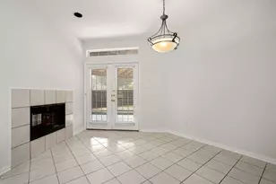 321 Andre Dr, Irving, TX 75063 - Photo 24