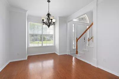 321 Andre Drive, Irving, TX 75063 - Photo 10