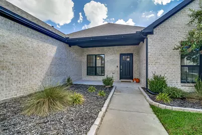 320 Community Drive, Lavon, TX 75166 - Photo 2