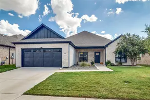 320 Community Dr, Lavon, TX 75166 - Photo 1