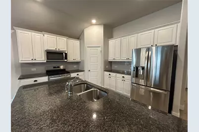 6340 Battle Mountain Trail, Fort Worth, TX 76179 - Photo 2
