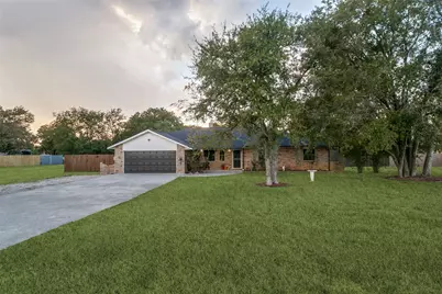 2400 S Bonnie Brae Street, Denton, TX 76207 - Photo 1