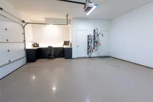 1510 Eastus Dr, Dallas, TX 75208 - Photo 34