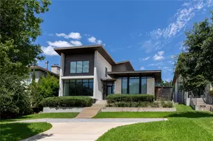 1510 Eastus Dr, Dallas, TX 75208 - Photo 1