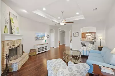 516 Magnolia Parkway, Benbrook, TX 76126 - Photo 4