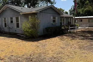 1101 W Chambers St, Cleburne, TX 76033 - Photo 12