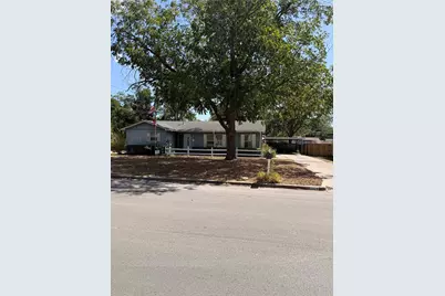 1101 W Chambers Street, Cleburne, TX 76033 - Photo 16