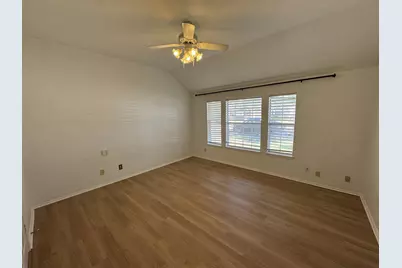 5232 Goodman Drive, The Colony, TX 75056 - Photo 8