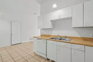 210 Joshua Blvd, Joshua, TX 76058 - Photo 12