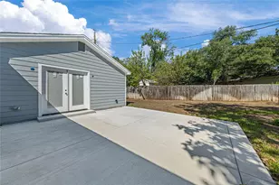 3909 Austin Ave, Waco, TX 76710 - Photo 36