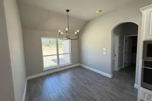 924 Eagles Way, Springtown, TX 76082 - Photo 8