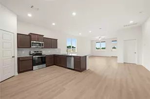 106 Jenjira Wy, McGregor, TX 76657 - Photo 14