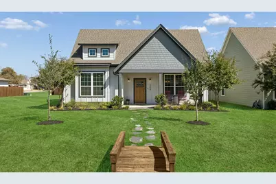 208 W 6th Street, Justin, TX 76247 - Photo 1