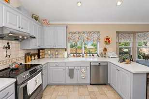 2125 Cambridge Dr, Hurst, TX 76054 - Photo 6