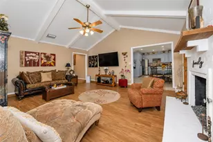 2125 Cambridge Dr, Hurst, TX 76054 - Photo 14