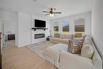 412 Wabash Drive, Waxahachie, TX 75167 - Photo 2