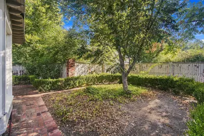 1107 E Walnut Street, Hillsboro, TX 76645 - Photo 38