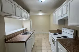 4117 Fossil Ridge Dr, Haltom City, TX 76137 - Photo 6