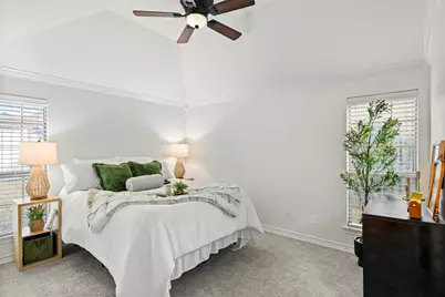 903 E Burnett Street, Ennis, TX 75119 - Photo 20