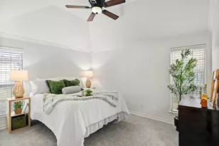 903 E Burnett St, Ennis, TX 75119 - Photo 20