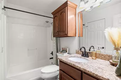 903 E Burnett Street, Ennis, TX 75119 - Photo 24