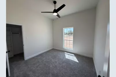 882 Eagles Way, Springtown, TX 76082 - Photo 20