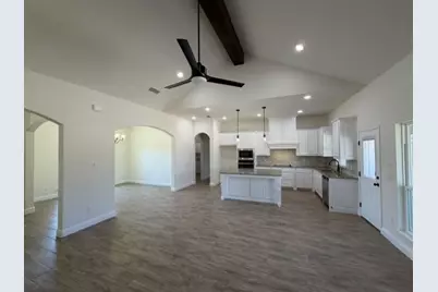 882 Eagles Way, Springtown, TX 76082 - Photo 6