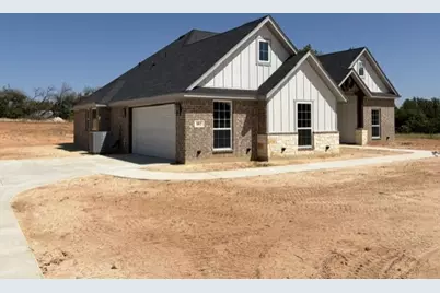 882 Eagles Way, Springtown, TX 76082 - Photo 2
