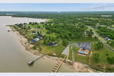 1593 Shoreline Drive, Mabank, TX 75143 - Photo 1